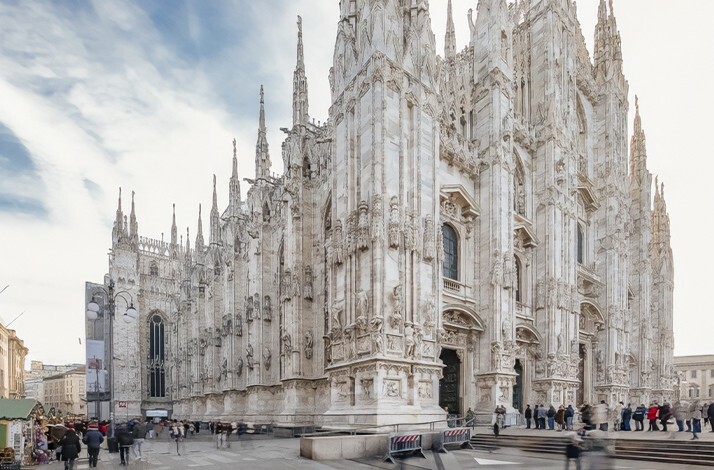 Entdecken Sie die eindrucksvolle gotische Architektur des Mailänder Doms bei einer Führung außerhalb der Öffnungszeiten